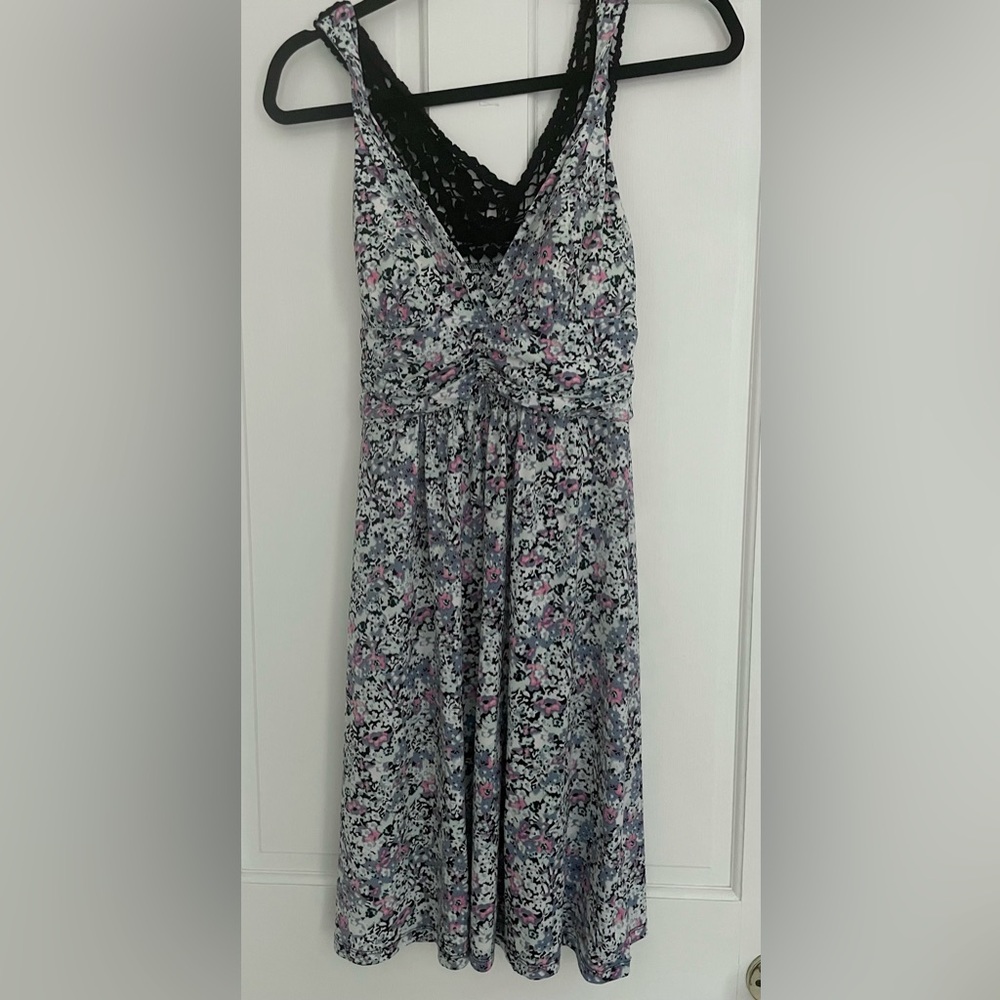 Candie's Black, pink & blue flowered sleeveless dress with pretty crocheted back